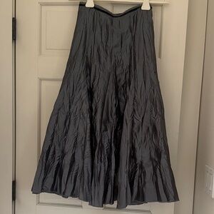 Elegant Silver Taffeta  Skirt - Full Flare Silhouette